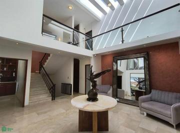 Casa de 4 habitaciones, Huixquilucan · Casa de 560 m² con 4 Recámaras en Venta en Lomas de La Herradura