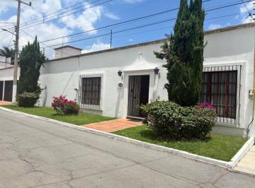 Casa de 2 habitaciones, San Andrés Cholula · Rentó Casa de un Piso 2 Recámaras con Grande Jardín