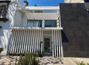 Casa · 273m² · 4 Recámaras · 1 Estacionamiento · Casa en Venta en del Valle Centro Ideal Para Oficina o Negocio