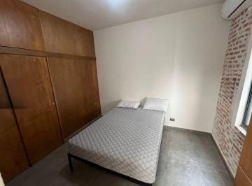 Casa de 4 habitaciones, Guadalajara · Casa de 200 m² con 4 Recámaras en Venta en Monraz