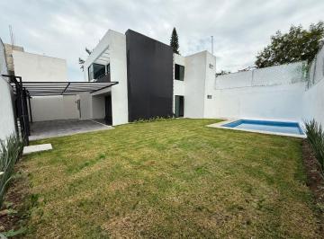 Casa de 3 habitaciones, Cuautla · Venta de Casa en Cuautla, a Tan Solo 4 Min de Plaza Atrios