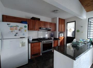 Casa de 3 habitaciones, Tequisquiapan · Casa en Renta Amueblada con Alberca en Tequisquiapan