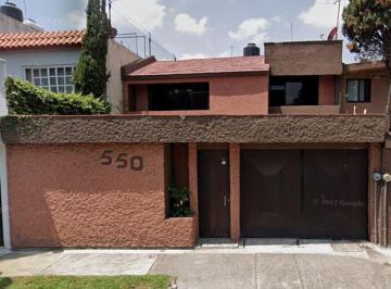 Casa de 3 habitaciones, Coyoacán · Casa de 210 m² con 3 Recámaras en Venta en Los Girasoles