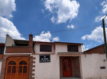 Casa · 175m² · 3 Recámaras · 2 Estacionamientos · Casa en Venta, Nicolas Romero, 3 Recámaras