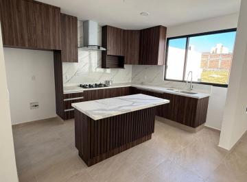 Casa de 3 habitaciones, Tequisquiapan · Casa de un Nivel en Venta en Fraccionamiento