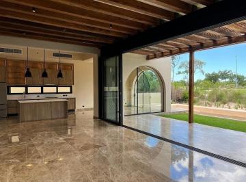 7503c8af1b95f4d267e4f2bff07ec12a7ef4b69c38fe94f4d7a4906d50f82b71 · Casa en Venta en Privada con Campo de Golf en Merida Yucatan