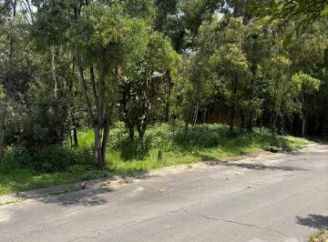 Terreno / Lote · 845m² · Campestre del Lago Terreno en Zona Residencial con Vista Al Lago