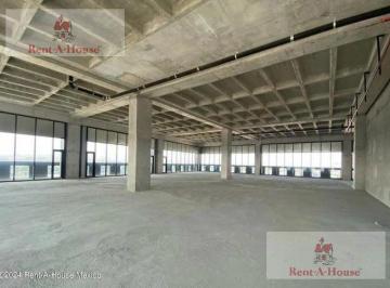 Bodega comercial · 2705m² · Bodega Comercial en Renta Naucalpan de Juarez - San Andres Atoto 25 - 48 Jas