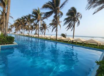 Departamento · 189m² · 4 Recámaras · 1 Estacionamiento · Departamento en Renta por Año en Peninsula Acapulco Diamante