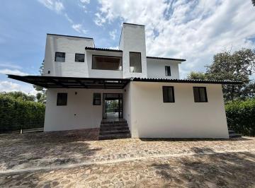 3115fcd284f1716e64c5e612077500d79867724fe22b1aa51dfdf34d5c1318d3 · Casa en Condominio con Bonita Vista. Avándaro