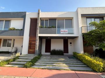 Casa en condominio en Renta de 4 habitaciones Fraccionamiento Solares · Hermosa Casa en Renta