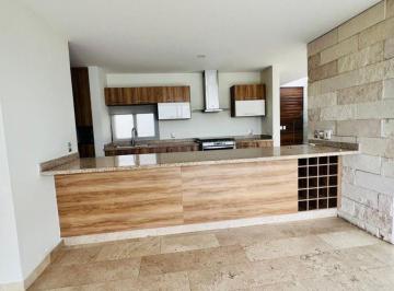 Casa de 3 habitaciones, Querétaro · Casa en Venta en Altozano, Querétaro, Qro.