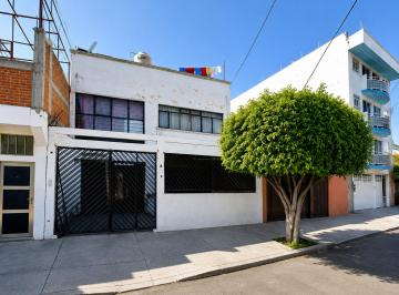 Casa de 2 habitaciones, Venustiano Carranza · Remate Bancario - Casa en Moctezuma 2a Secc. Venustiano Carranza, Cdmx