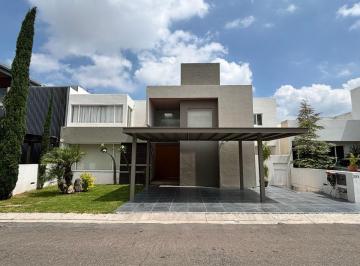 Casa en condominio de 5 habitaciones, Querétaro · Venta Casa Mision de Conca Junipero Serra