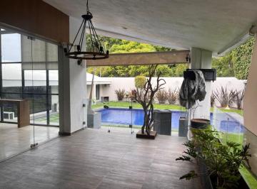 Casa de 3 habitaciones, Zapopan · Exclusiva Casa con Alberca en Jacarandas