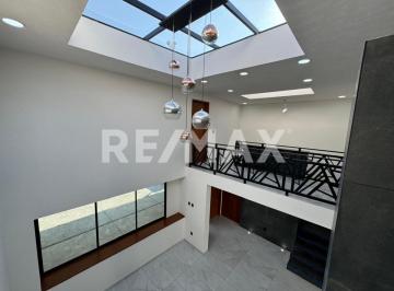 Casa en condominio · 284m² · 3 Recámaras · 3 Estacionamientos · Casa en Condominio en Venta en Metepec - (4)