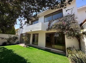 Casa en condominio · 263m² · 4 Recámaras · 2 Estacionamientos · Casa en Condominio en Venta en Metepec - (4)