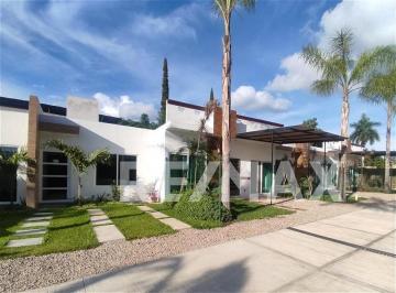 Casa · 100m² · 2 Recámaras · 2 Estacionamientos · Casa en Venta en Morelos, Otilio Montaño, Cuautla