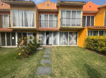 Casa · 128m² · 3 Recámaras · 1 Estacionamiento · Casa en Venta en Morelos, Cocoyoc, Yautepec