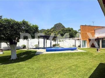 Casa · 99m² · 3 Recámaras · 1 Estacionamiento · Casa en Venta en Tlayacapan