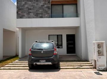 Casa de 3 habitaciones, Villa de Pozos · Residencia Altania