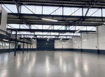 4de14535c2d00d217df82557d7ce9ce2a10e5a4084fb9634fa5e2471e6c607dd · Renta Bodega Industrial, 1,337 m², con Oficinas, Los Reyes, Tlalnepantla