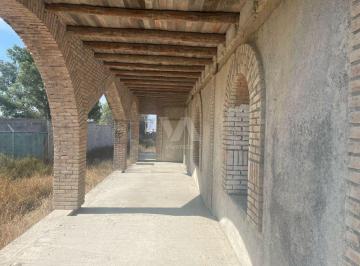 ed740c89e793f368fee3eb8c522c71565208d2411703bffd96f0c54ec5ed36ae · Terreno con Construcción Tipo Hacienda en Arteaga