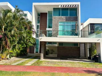 Casa de 4 habitaciones, Benito Juárez · Excelente Casa de 4 Hab Frente Áreas Verdes en Residencial Cumbres