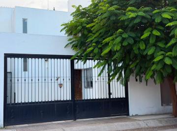 Casa de 3 habitaciones, Jesús María · Casa en Venta en Trojes de San Cristóbal, Jesús María Aguascalientes
