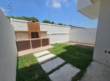 Casa · 140m² · 3 Recámaras · 2 Estacionamientos · Casa con Jardín y 3 Recámaras | Lomas del Mediteráneo