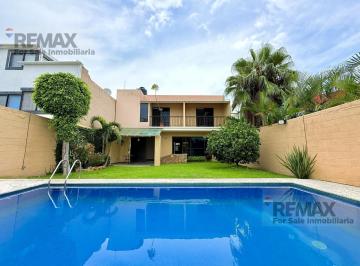 Venta de casa en Fracc. San Jerónimo Ahuatepec, Cuernavaca, Mor...Clave 5703 · Venta de Casa en Fracc. San Jerónimo Ahuatepec, Cuernavaca, Mor. Clave 5703