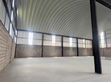 Bodega comercial , Irapuato · Renta de Bodega Industrial 400 m², Para Almacenamiento y Distribución de Mercancias $35,000