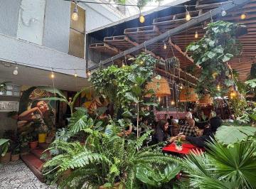 Casa de 7 habitaciones, Guadalajara · Casa en Venta con Uso de Suelo Comercial en Americana Guadalajara Jalisco