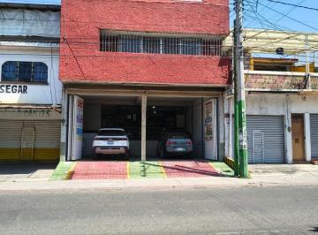 Local comercial · 196m² · 4 Estacionamientos · Local en Jiutepec