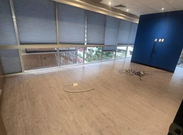 34d82a900aaf01a61b49a1c7da26490996aa5a20b79312aa67de74a771b63107 · Oficina de 280 m² Bosques de Las Lomas