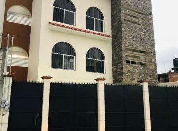 Casa de 6 habitaciones, Jiutepec · Se Vende Casa en Bugambilias