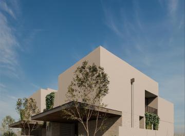 Casa · 324m² · 4 Recámaras · 3 Estacionamientos · Casa Venta Lomas del Campanario Norte, Valles