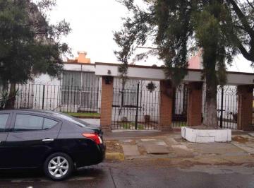 Casa de 5 habitaciones, Naucalpan de Juárez · Casa en Venta Ciudad Satélite, Naucalpan, Estado de México - Una Planta