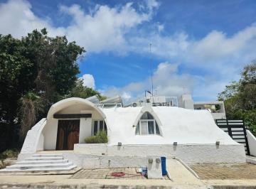 Casa · 166m² · 4 Recámaras · 2 Estacionamientos · Casa en Venta 4 Recamaras Ecoeficiente en Aldea Kin, Puerto Morelos P4638