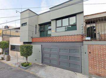 Casa de 3 habitaciones, Iztapalapa · Casa en Venta, Heroes de Churubusco en Oportunidad de Inversion Jm