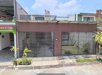Casa de 2 habitaciones, Villahermosa · Casa en Venta en Blancas Mariposas, Villahermosa, Tab.