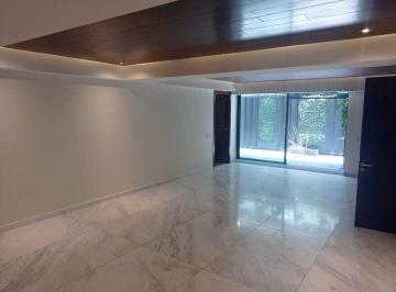 Departamento · 218m² · 3 Recámaras · 2 Estacionamientos · Renta Garden en Campos Eliseos