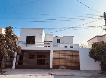 Casa de 4 habitaciones, San Nicolás de los Garza · Casa en Renta Bosques de Lindavista