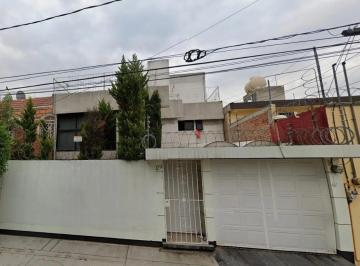 Casa de 4 habitaciones, Azcapotzalco · Casa en Venta de 196 m² en Azcapotzalco Junto a Calz. San Isidro