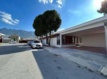 dd01727abcd2078fd1801c11905362601e44ea2f027c5b201c160297882fe78d · Casa en Renta Ubicado en Fuentes del Valle