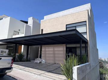 Casa en condominio de 4 habitaciones, Querétaro · Casa Venta Centrica Increible Vista Amplia Privada Lucepolis Milenio III Queretaro
