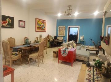 Casa de 5 habitaciones, Azcapotzalco · Excelente Propiedad en Venta en El Centro de Azcapotzalco