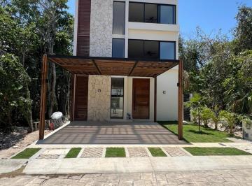 Casa en condominio · 180m² · 3 Recámaras · 2 Estacionamientos · Casa en Venta en Senderos de Mayakoba, Playa del Carmen