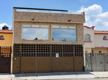 Casa en Venta de 4 habitaciones Fraccionamiento La Puerta de Hierro · Casa en Venta en Puerta de Hierro, Pachuca de Soto, Hidalgo
