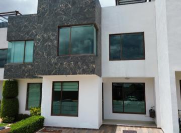 Casa · 125m² · 3 Recámaras · 2 Estacionamientos · Casa en Venta en El Dorado Pachuca